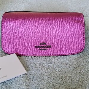 Coach Wallet **New** Bright Pink